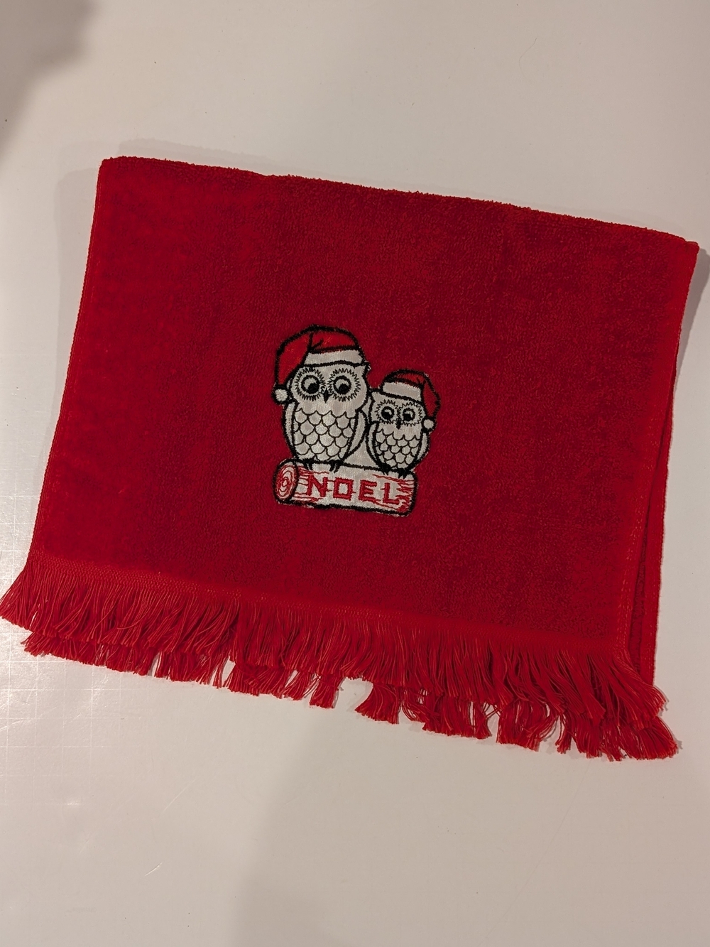 Vintage Fieldcrest Fingtertip Towel, Christmas Owl Noel Applique